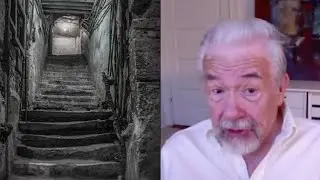 Cleaning out the basement of your mind with psychedelics with Bill Richards | Living Mirrors#17 clip