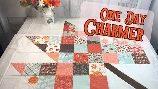 ONE DAY CHARMER:  Maple Leaf Table Topper - one last project before dinner!