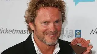 News Update Craig McLachlan: Actor denies sexual misconduct allegations 08/01/18