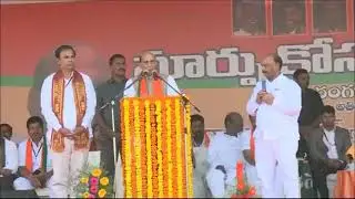'More than 4,000 farmers committed suicide in four and half yr TRS rule'