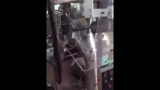 Chain bucket small vertical Puffed Food Crisps Popcorn Fried Beans Packing Machine