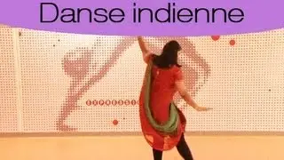Cours de danse indienne : les pas d'Aaja Nachle