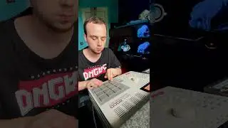 Making beats for Vinnie Paz on the mpc 2000