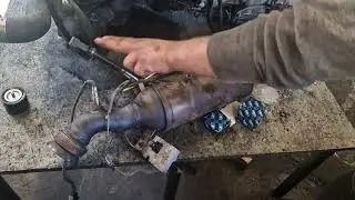 Pardi zamienia się w mechanika od bus&oacute;w :)))
