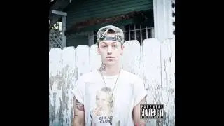 Blackbear - Cold Coffee (Ft. Matt Thiessen) (HD)