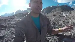 K2 basecamp: มาซักผ้า ตากผ้า กันเถอะ (Cloth washing, hang dry)