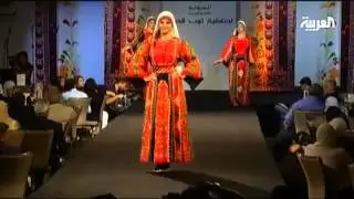 Palestinian traditional dresses take Jordanian runway
