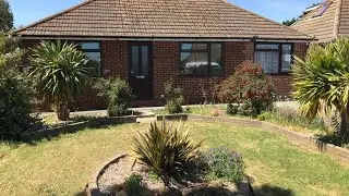 Sea Shells | Eastbourne, United Kingdom | Hotel Review 🏩