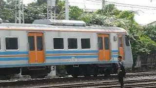 KFW I-9000型KRL Jabotabek ジャカルタコタ駅発車