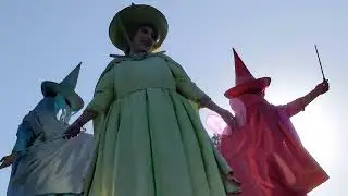 Disneyland Magic Happens Parade