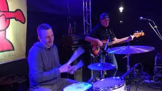 BRUTUS - 55 LET - 10.09.22 - DEJ SE POLIBIT