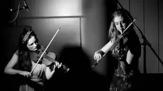 Strung - A tune for the girls / Anne Lacey's