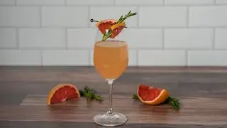 Grapefruit Gin Mosa || Mix It Up! with Table & Vine