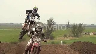 5 Minutes Of The Craziest Dirt Bike Jumps