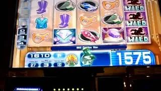 Super team Slotropolis Bonus