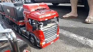 Bi-trem nove eixos - Tamiya
