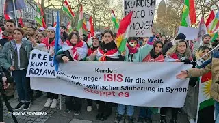وقفة تضامنية في كولن الألمانية رفضآ لانتهاكات النظام السوري بحق الكورد في عموم روجآفايي كوردستان