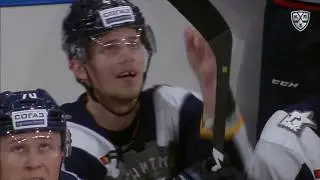 Nestrasil scores  tic-tac-toe in power play