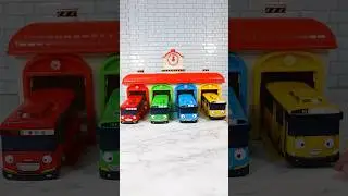 Color Match Buses: Red, Green, Blue,& Yellow Perfectly Aligned!#bus #shorts #youtubeshorts #ytshort