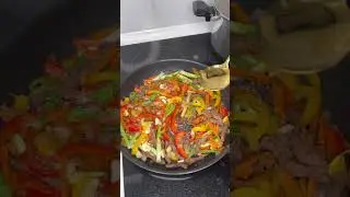 УДОН С МЯСОМ.ҚАЗАҚША РЕЦЕПТ.КҮНДЕЛІКТІ КЕШКІ АСҚА АС МӘЗІРІ@Karakoz_assorti1#удонсмясом#рек#горячий 