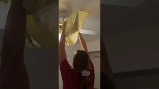 Mess-Free Way to Clean Your Ceiling Fan