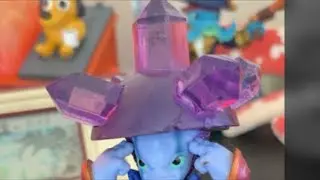 LIVE: Haunted Blastermind Watch | This Skylanders Trap Team Figure Keeps Falling