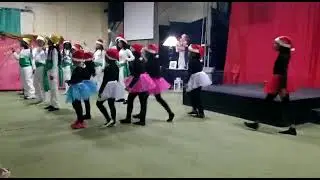 Ya llegó la Navidad (Twice Música) Danza niñas de la IBCC