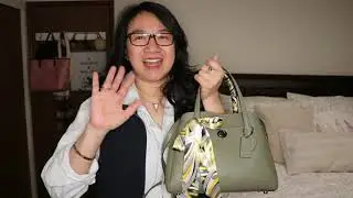 A Closer Look at COACH LORA CARRYALL 30, WHAT CAN FIT INSIDE