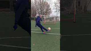 DEUX TROIS COUP FRANCS AVEC UN MUR 🥅 #football