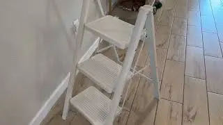 WOA WOA 3 Step Ladder &ndash; Folding Step Stool with Wide Pedals, Compact Stepping Stool