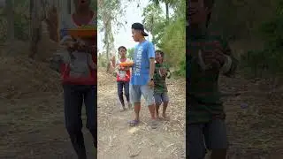 Outdoorfood WOW Bro So Kind Share Spicy Noodle In Forest #survival #forest #outdoor #bushcraft