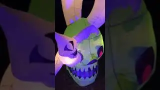 Gemmy 8ft inflatable ghost in skull