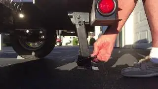Stabilizer Jack Operation