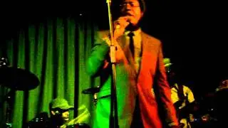 Al Campbell@ Hootananny 29May11 Pt 1 (Can't stop now).MPG