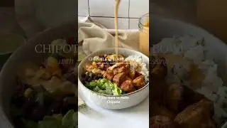 Chipotle chicken rice bowls 🤤 meal prep friendly, balanced dinner! Recipe below ⬇️ #healthyrecipes