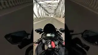 R15 V3 riding WhatsApp status video ,top speed 145
