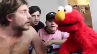 Elmo loco