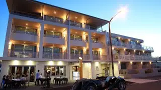 The Crown Hotel, Napier, New Zealand