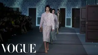 Fashion Show - Fall 2013 Ready-to-Wear: Louis Vuitton