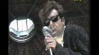 Aurelio y los vagabundos - no me puedes querer (videoclip)