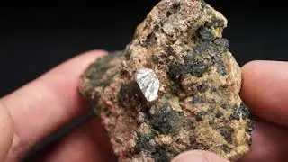 Zircon, Ross Mine, Foresters Falls area, Ross twp, Whitewater reg, Renfrew co., Ontario, Canada