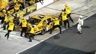 Matt Kenseth & DeWALT Killer Bees - Bristol Night Race 2009 Pit Stop #6