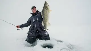 The Quest for Giant Great Lakes Walleyes!  James Holst's PB ICE Walleye! - S15 E15