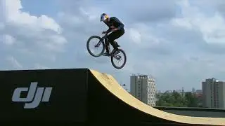 Zwycięski przejazd D. Godźka - Red Bull Roof Ride Katowice