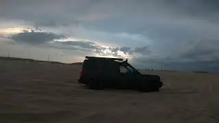 Navigating Sand. Self recovery. Land Rover LR3.