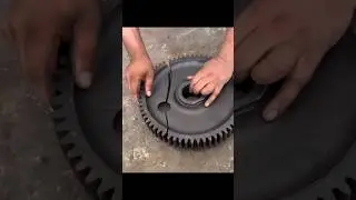 Pro-Level Mechanic Repairs Broken Gear With Amazing Skills