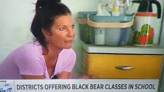 Bear education starts early in life