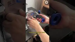The staff installed a rubber sleeve on the bicycle handlebar using a expander