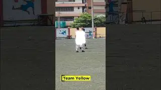 Team Yellow matches into the pitch in style. #BlueYellowFootball #BlueYellowcommunity #BlueYellow