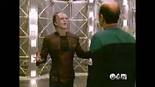 Star Trek: Voyager &mdash; S05E08 Original UPN Trailer | &ldquo;Nothing Human&rdquo;